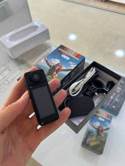 4K WiFi sports camera with screen and kit — iZone Lebanon product photo